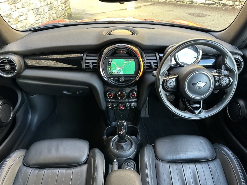 Used MINI Convertible 2019 for sale - 76981944: Photo 4