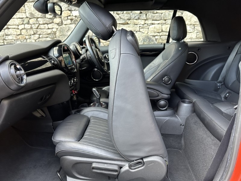 Used MINI Convertible 2019 for sale - 76981944: Photo 58