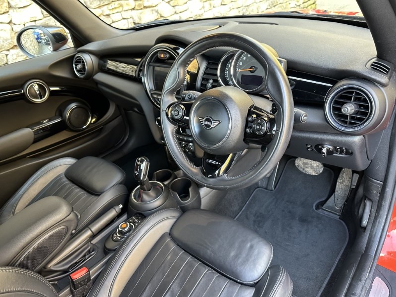 Used MINI Convertible 2019 for sale - 76981944: Photo 6