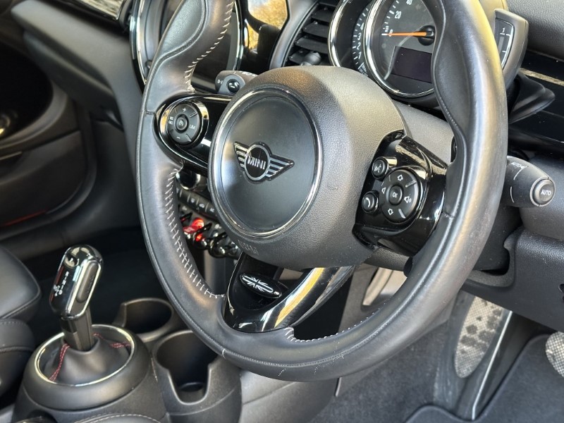 Used MINI Convertible 2019 for sale - 76981944: Photo 70