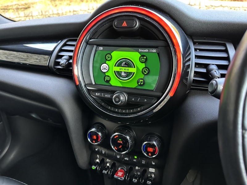 Used MINI Convertible 2019 for sale - 76981944: Photo 73