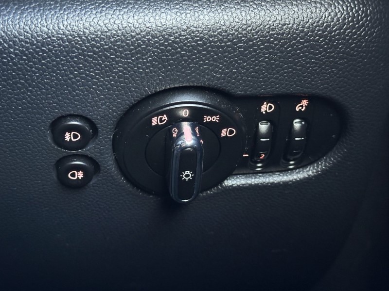 Used MINI Convertible 2019 for sale - 76981944: Photo 79