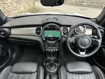 Used MINI Hatch 2022 for sale - 77431323: Photo