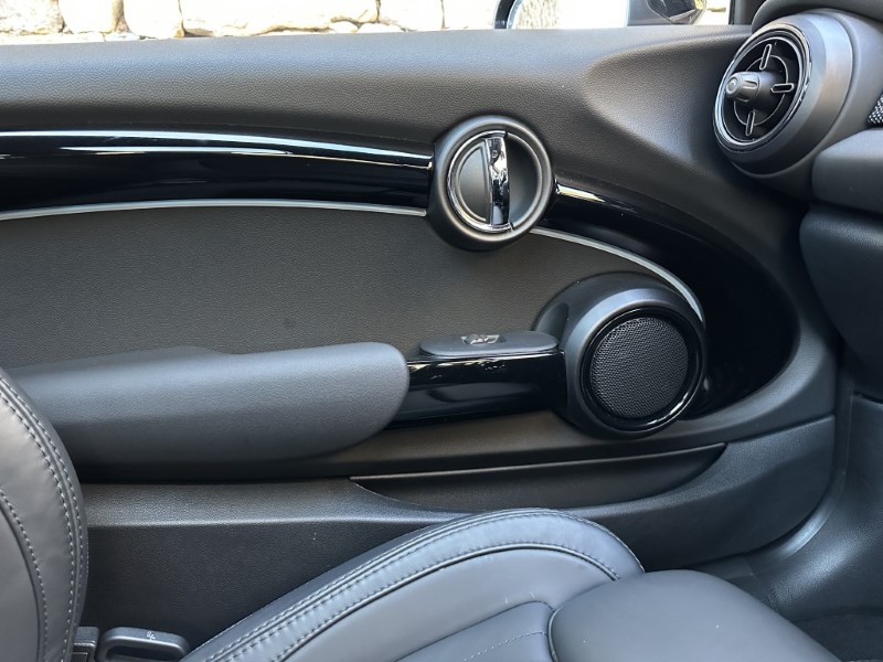 Used MINI Hatch 2024 for sale - 76983941: Photo 30