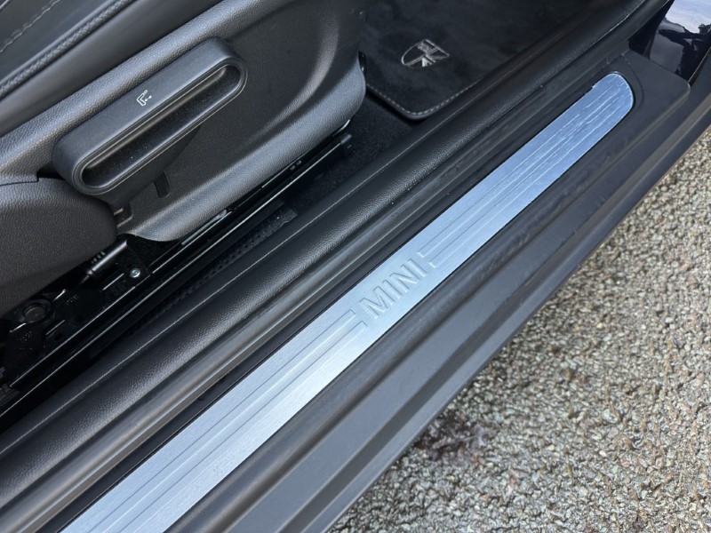 Used MINI Hatch 2024 for sale - 76983941: Photo 59
