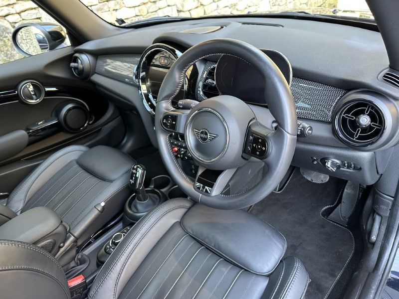 Used MINI Hatch 2024 for sale - 76983941: Photo 6