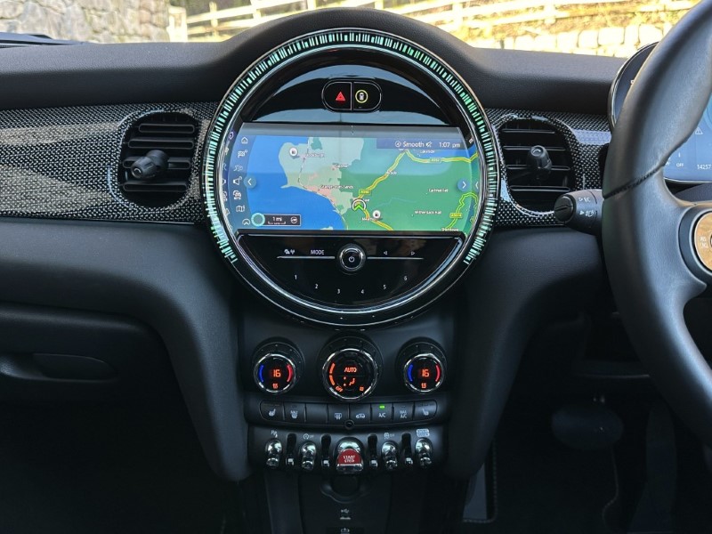 Used MINI Hatch 2024 for sale - 76983941: Photo 8