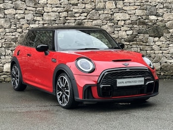 Used MINI Hatch 2023 for sale - 79429569: Photo
