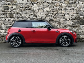 Used MINI Hatch 2023 for sale - 79429569: Photo