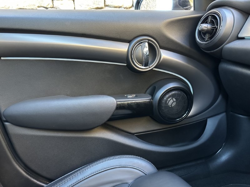 Used MINI Hatch 2022 for sale - 76982381: Photo 31