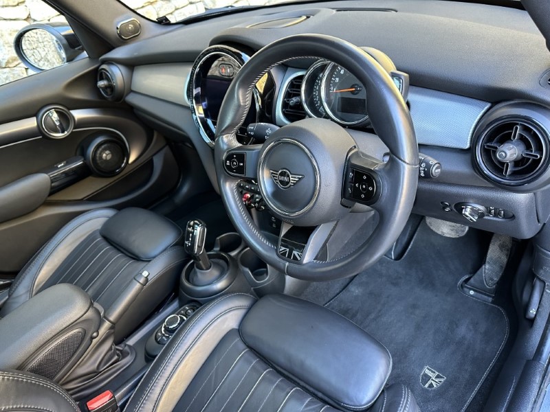 Used MINI Hatch 2022 for sale - 76982381: Photo 6