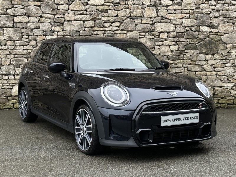 Used MINI Hatch 2024 for sale - 77819269: Photo 1