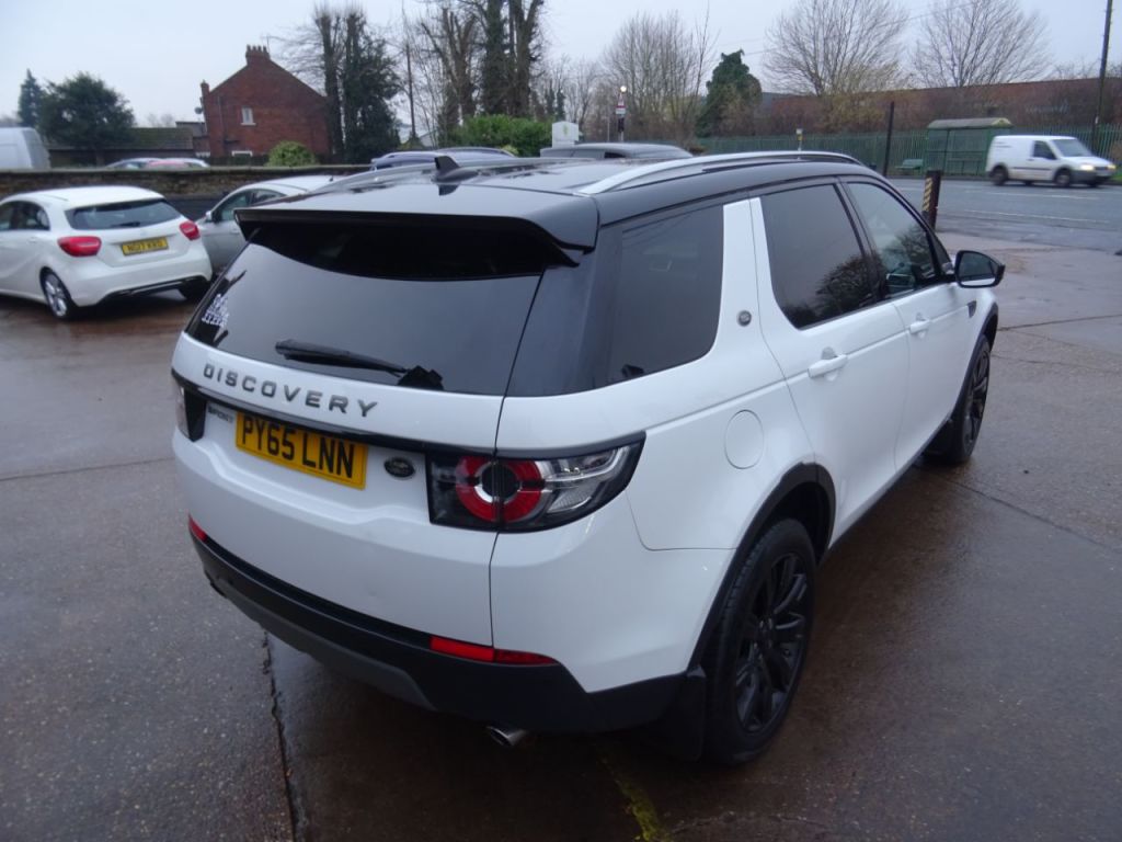 Used Land Rover Discovery Sport 2015 for sale - 77258682: Photo 5