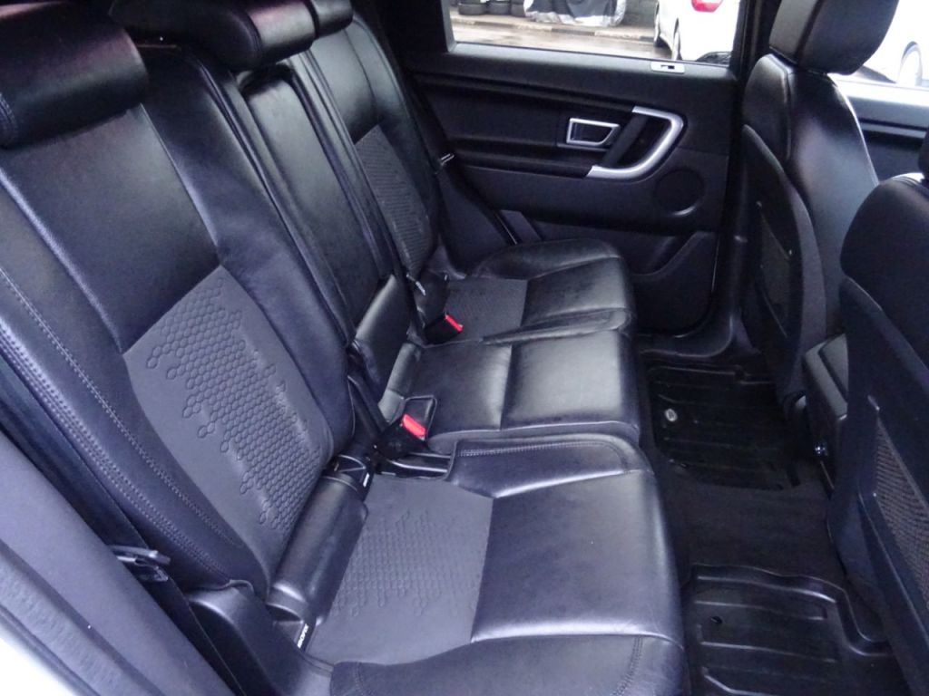 Used Land Rover Discovery Sport 2015 for sale - 77258682: Photo 9
