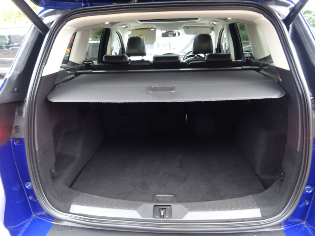 Used Ford Kuga 2015 for sale - 76287093: Photo 11