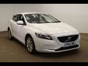 2016 - D2 [120] SE Lux Nav 5dr
