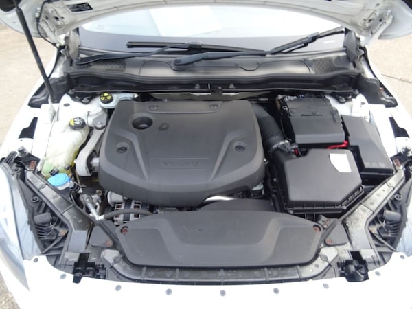Used Volvo V40 2016 for sale - 75242140: Photo 12