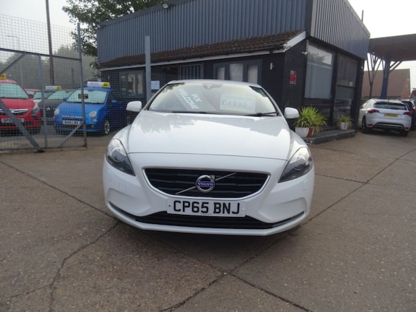 Used Volvo V40 2016 for sale - 75242140: Photo 8