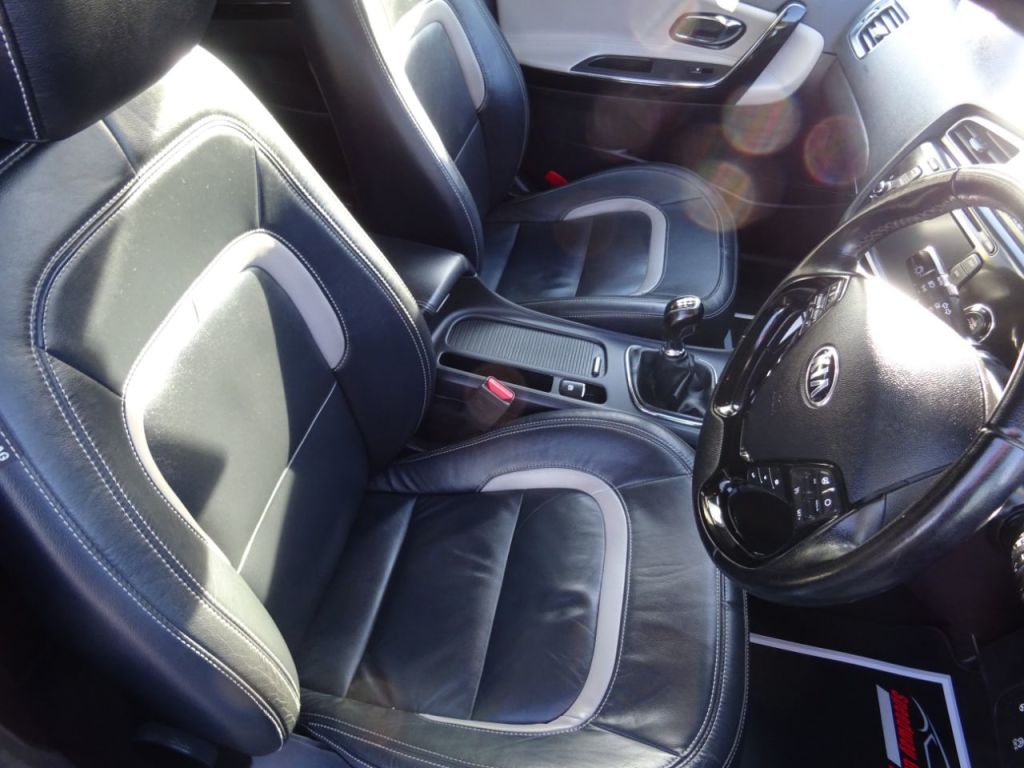 Used Kia Ceed 2015 for sale - 76697992: Photo 9