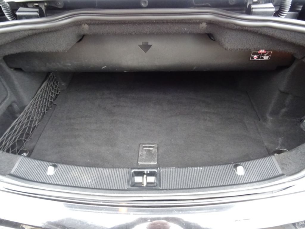 Used Mercedes-Benz E Class 2011 for sale - 77608006: Photo 11