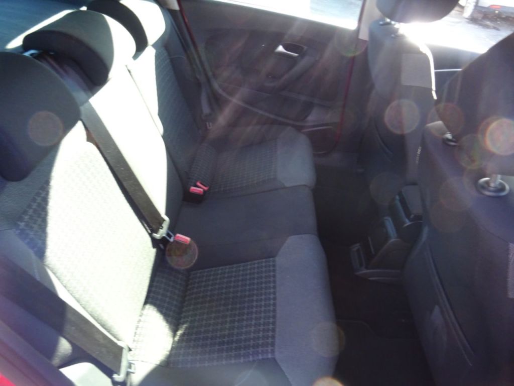 Used Volkswagen Polo 2015 for sale - 77382136: Photo 10