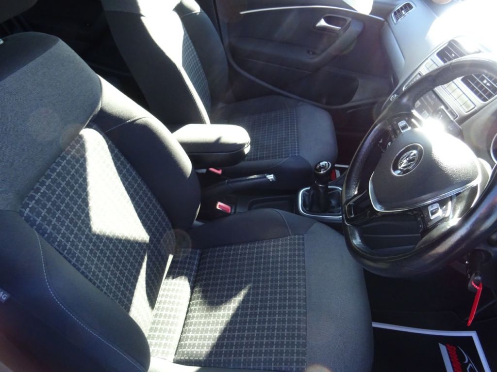 Used Volkswagen Polo 2015 for sale - 77382136: Photo 8