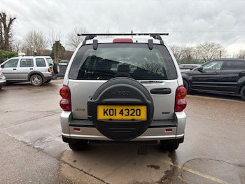 Used Jeep Cherokee 2004 for sale - 77687818: Photo