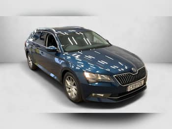 Used Skoda Superb 2019 for sale - 79869573: Photo