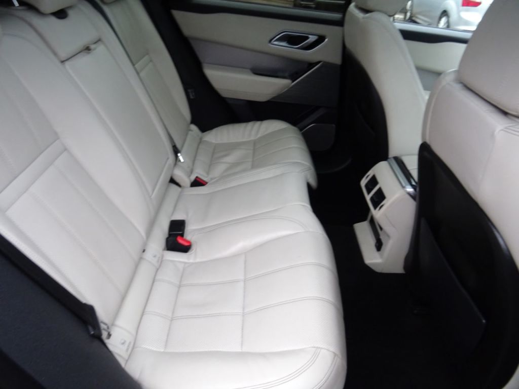 Used Land Rover Range Rover Velar 2018 for sale - 76922726: Photo 10