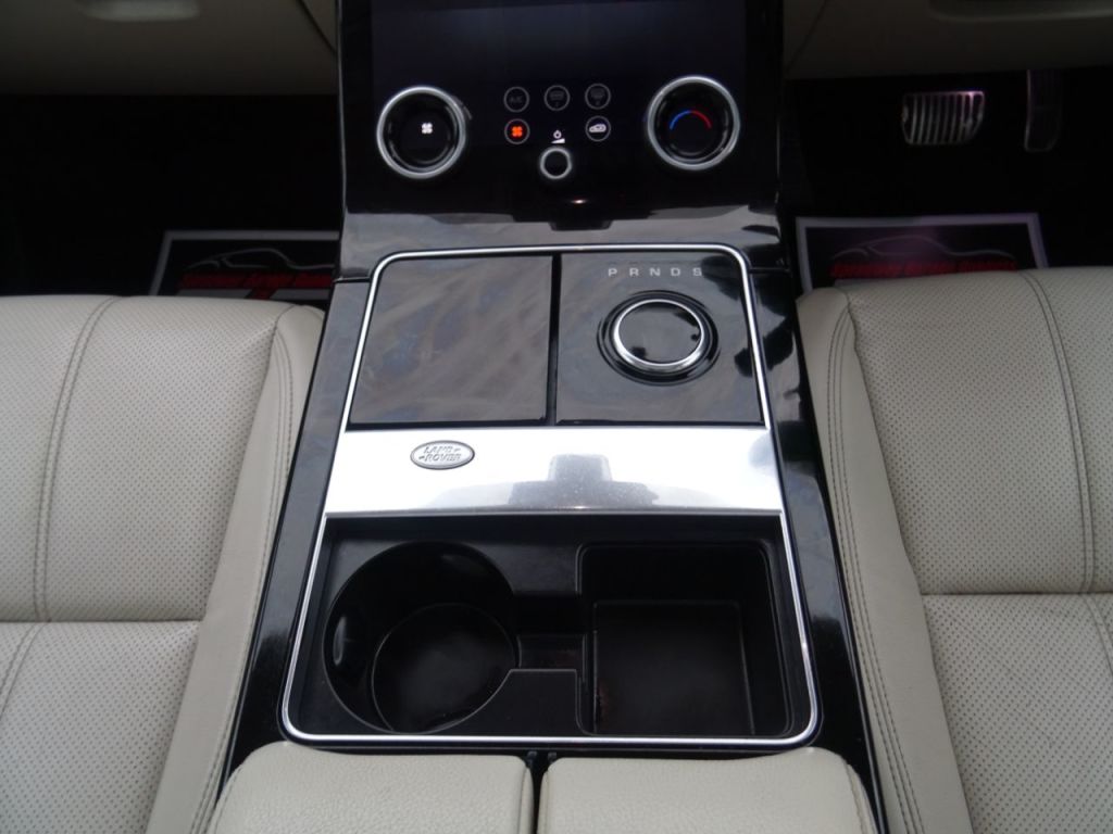 Used Land Rover Range Rover Velar 2018 for sale - 76922726: Photo 16