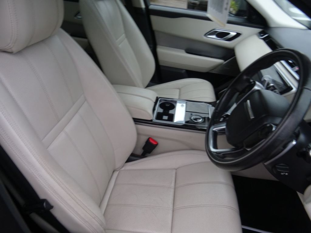 Used Land Rover Range Rover Velar 2018 for sale - 76922726: Photo 9