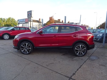 Used Nissan Qashqai 2015 for sale - 75723546: Photo