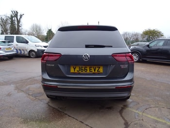 Used Volkswagen Tiguan 2016 for sale - 76945717: Photo