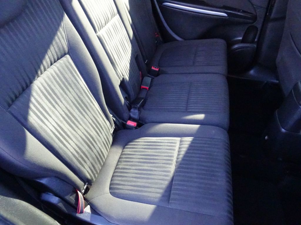 Used Vauxhall Zafira 2015 for sale - 77650240: Photo 10