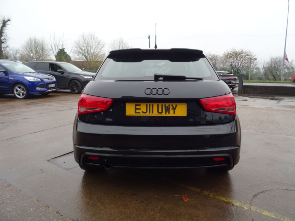 Used Audi A1 2011 for sale - 77258679: Photo 4
