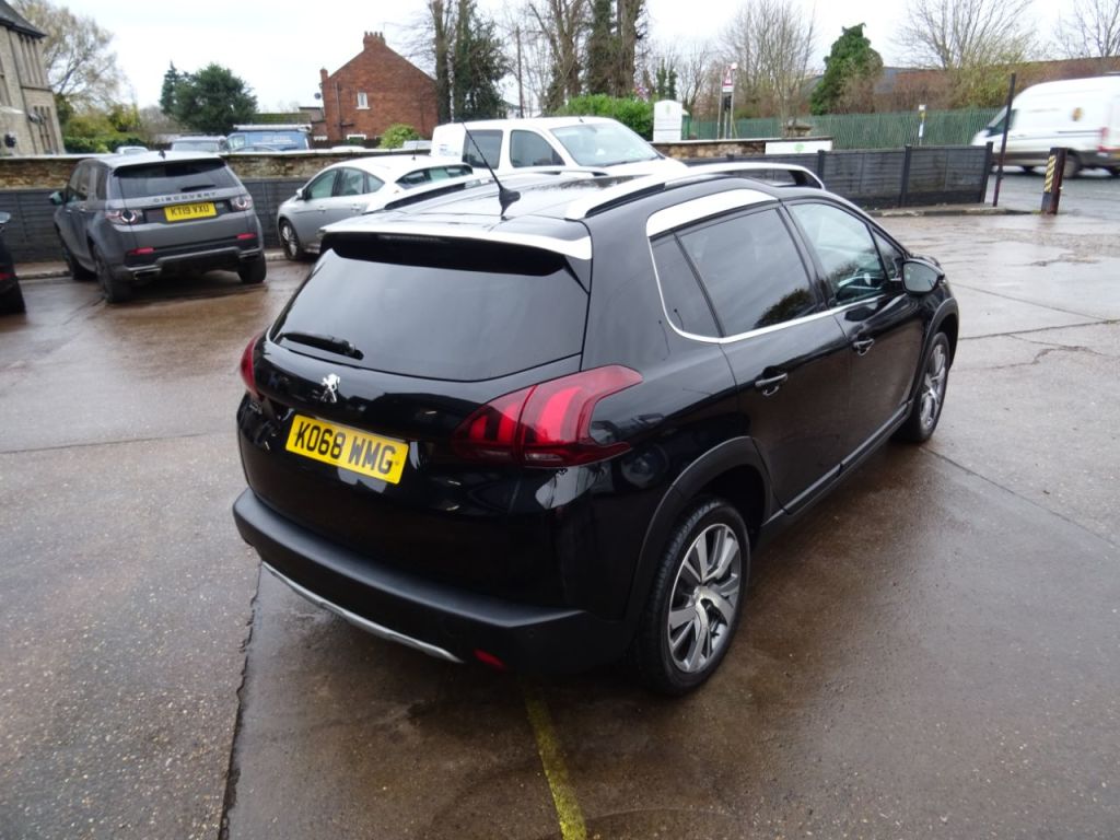 Used Peugeot 2008 2019 for sale - 76979609: Photo 5