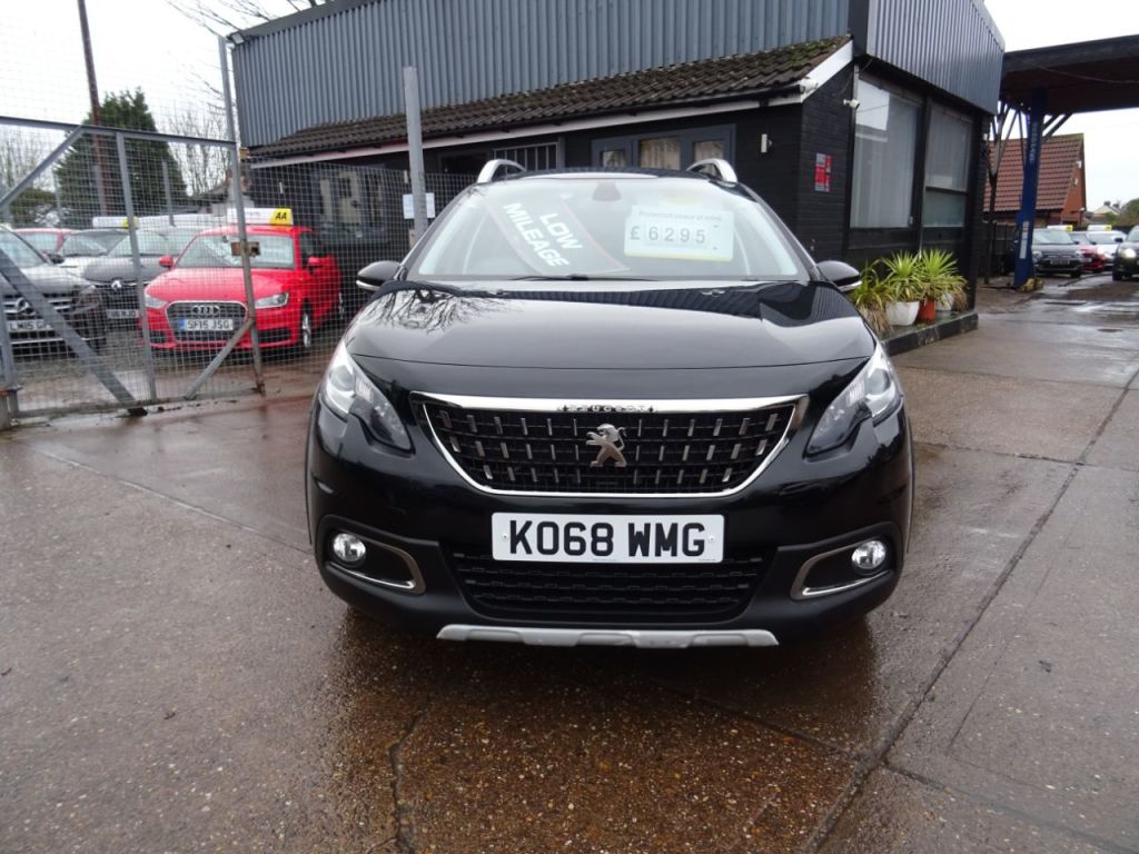 Used Peugeot 2008 2019 for sale - 76979609: Photo 8