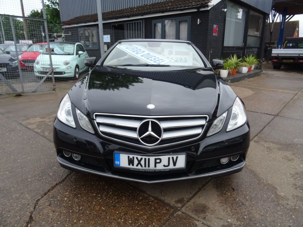 Used Mercedes-Benz E Class 2011 for sale - 76882962: Photo 8