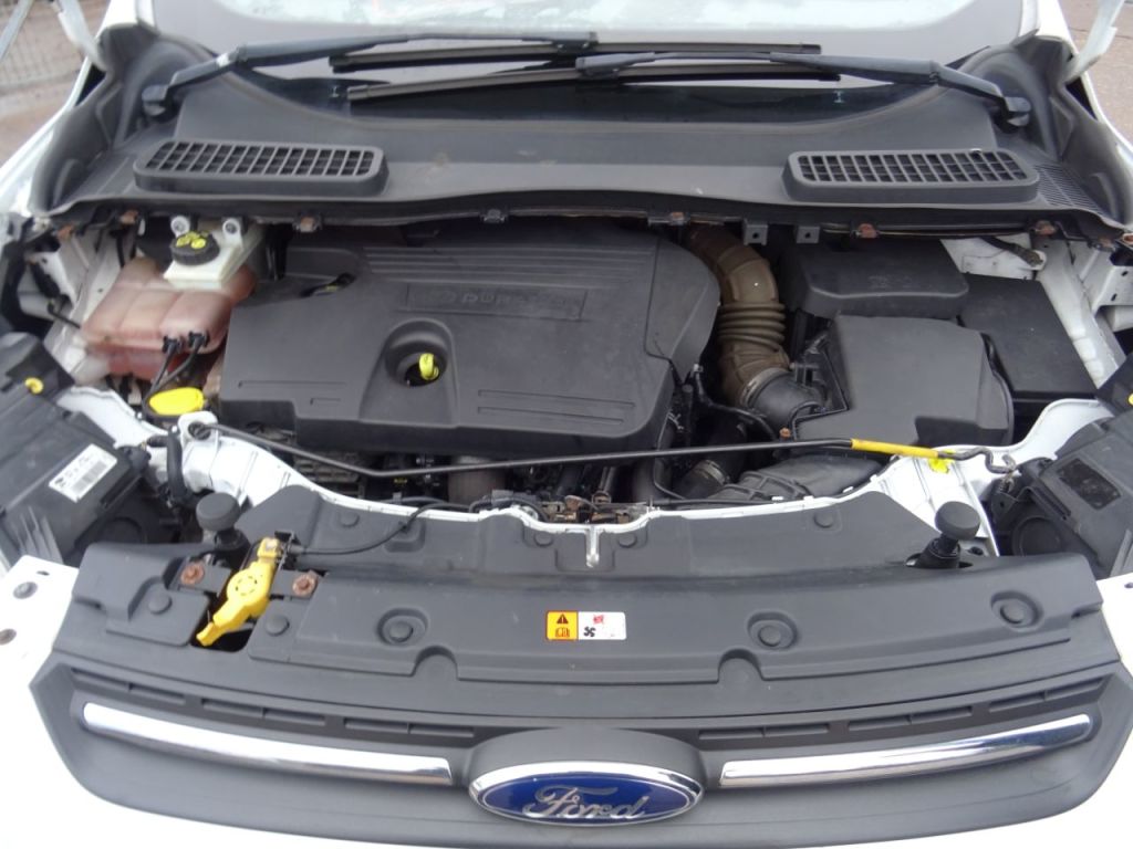 Used Ford Kuga 2015 for sale - 77463266: Photo 12