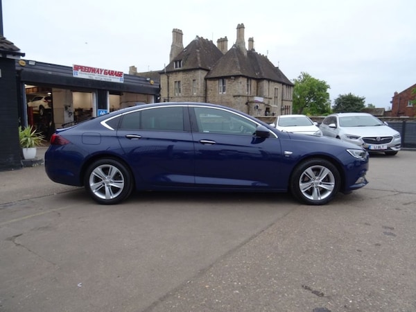 Used Vauxhall Insignia 2017 for sale - 75178298: Photo 6