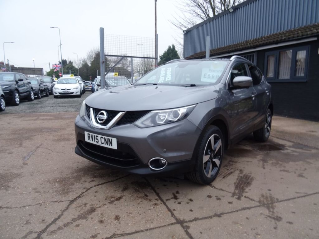 Used Nissan Qashqai 2015 for sale - 77417303: Photo 1