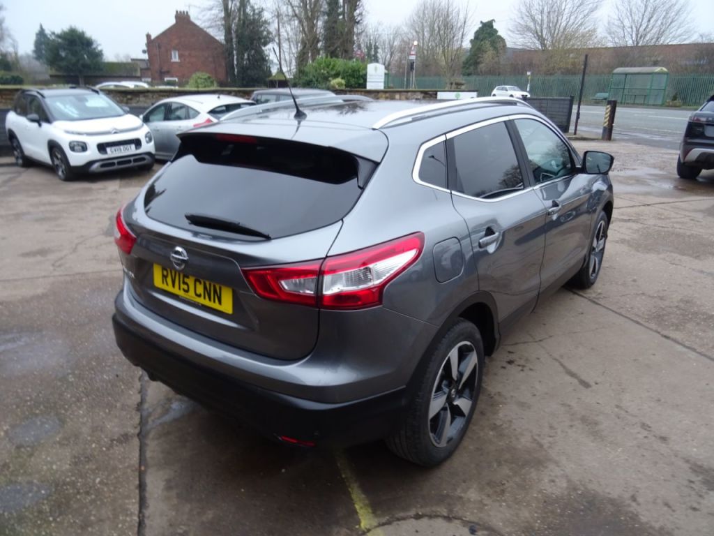 Used Nissan Qashqai 2015 for sale - 77417303: Photo 5