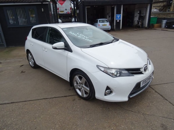 Used Toyota Auris 2013 for sale - 74915689: Photo 7