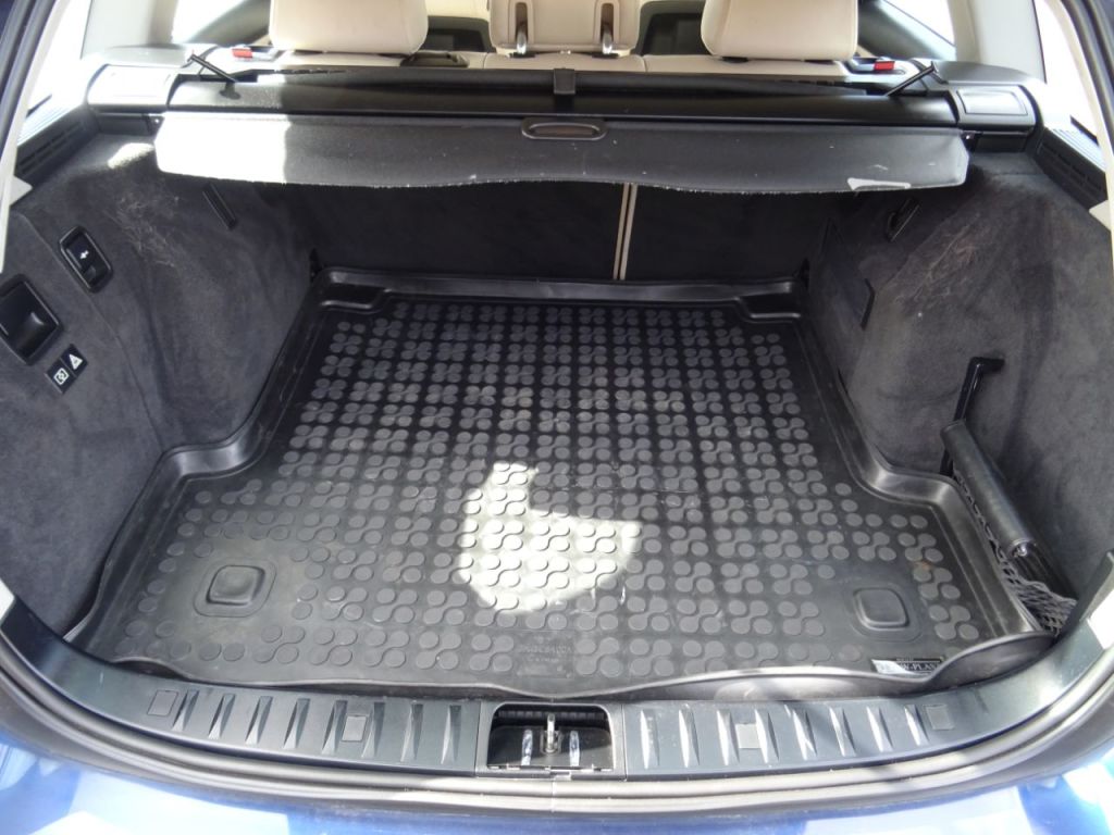 Used BMW 3 Series 2011 for sale - 78078060: Photo 11