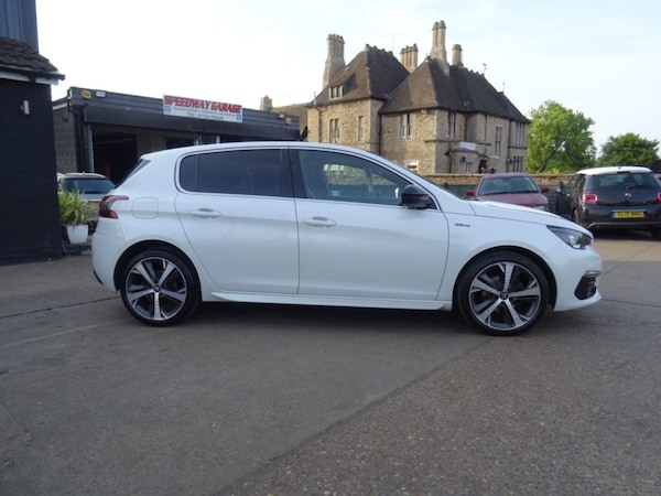 Used Peugeot 308 2017 for sale - 74915767: Photo 6