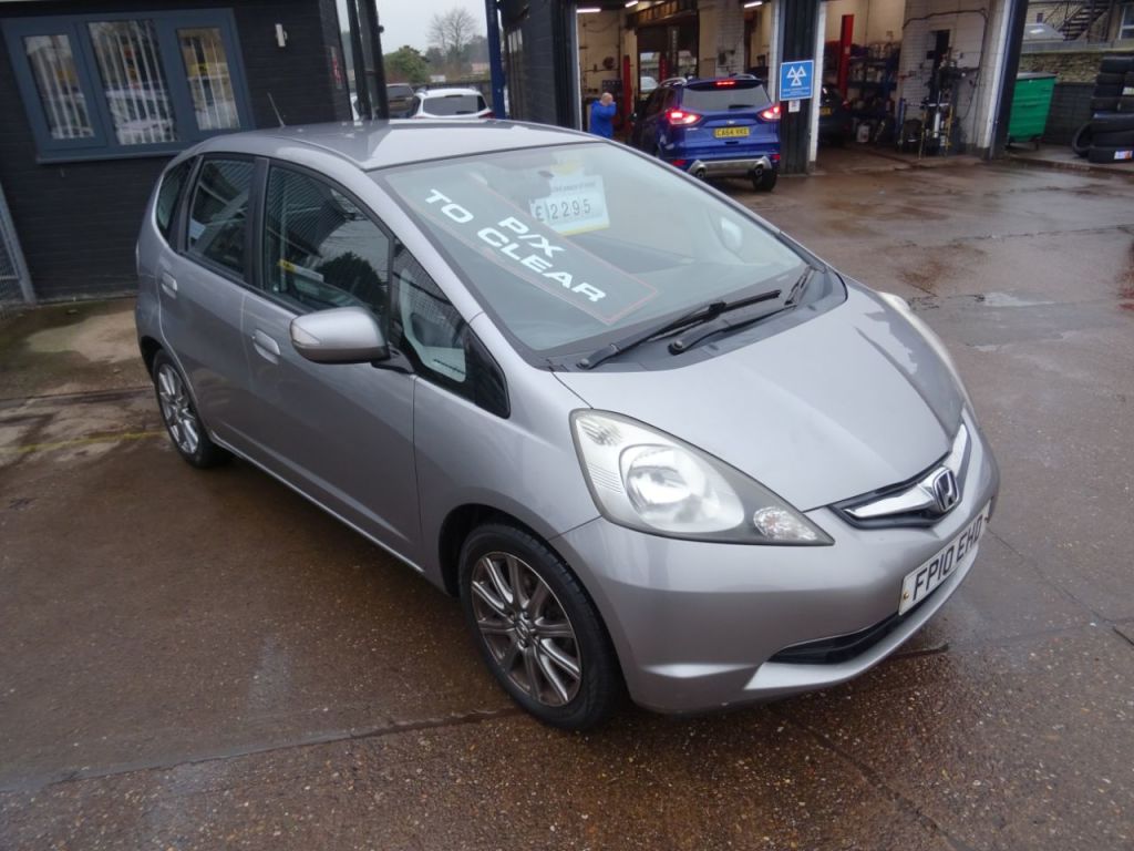 Used Honda Jazz 2010 for sale - 77650232: Photo 8