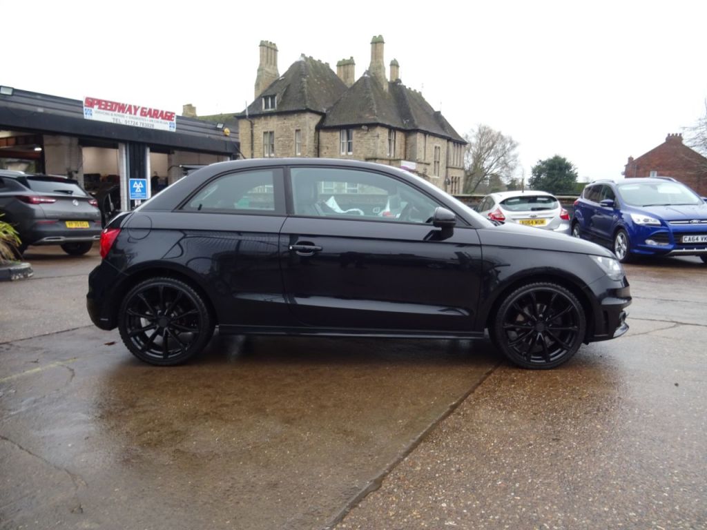 Used Audi A1 2011 for sale - 77431517: Photo 6