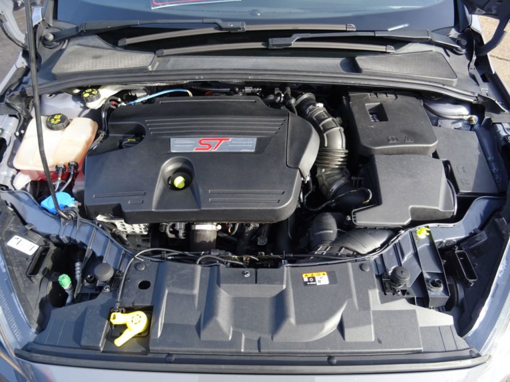 Used Ford Focus 2018 for sale - 76412299: Photo 12