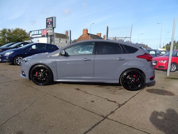 Used Ford Focus 2018 for sale - 76412299: Photo