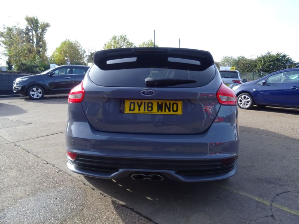 Used Ford Focus 2018 for sale - 76412299: Photo 4